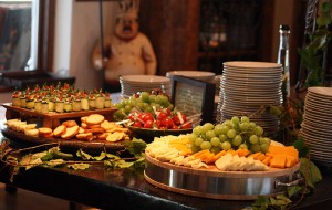 Mai Oui Gourmet - Jacksonville FL corporate catering services