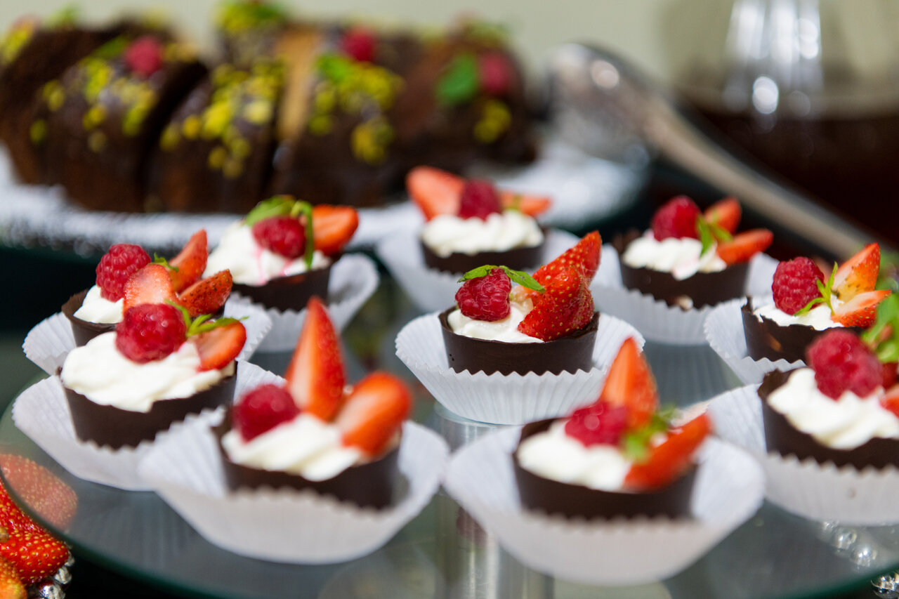 dessert catering